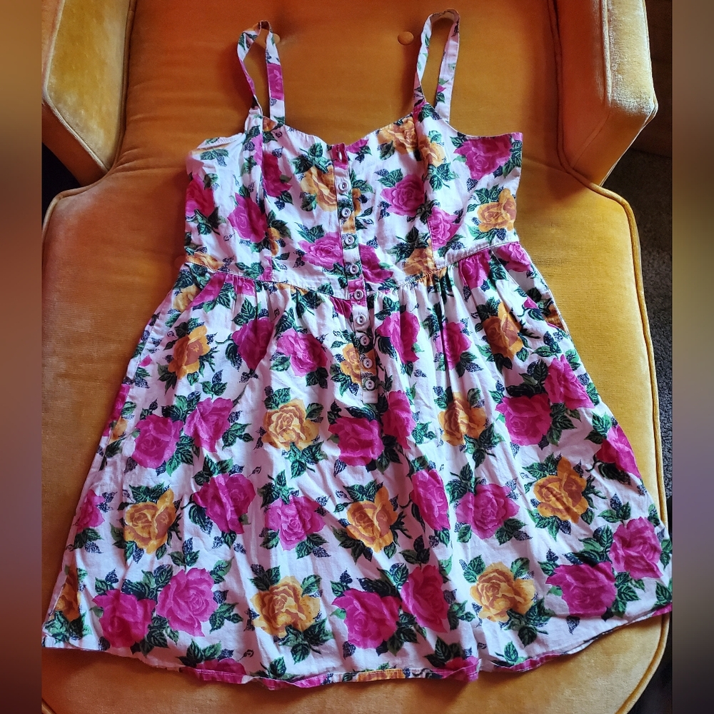 Kimchi Blue Rose pattern button front dress Pink and Yellow Size Large